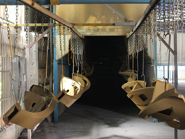 玉蘭燈噴塑後（hòu）烘烤穩定性工（gōng）藝